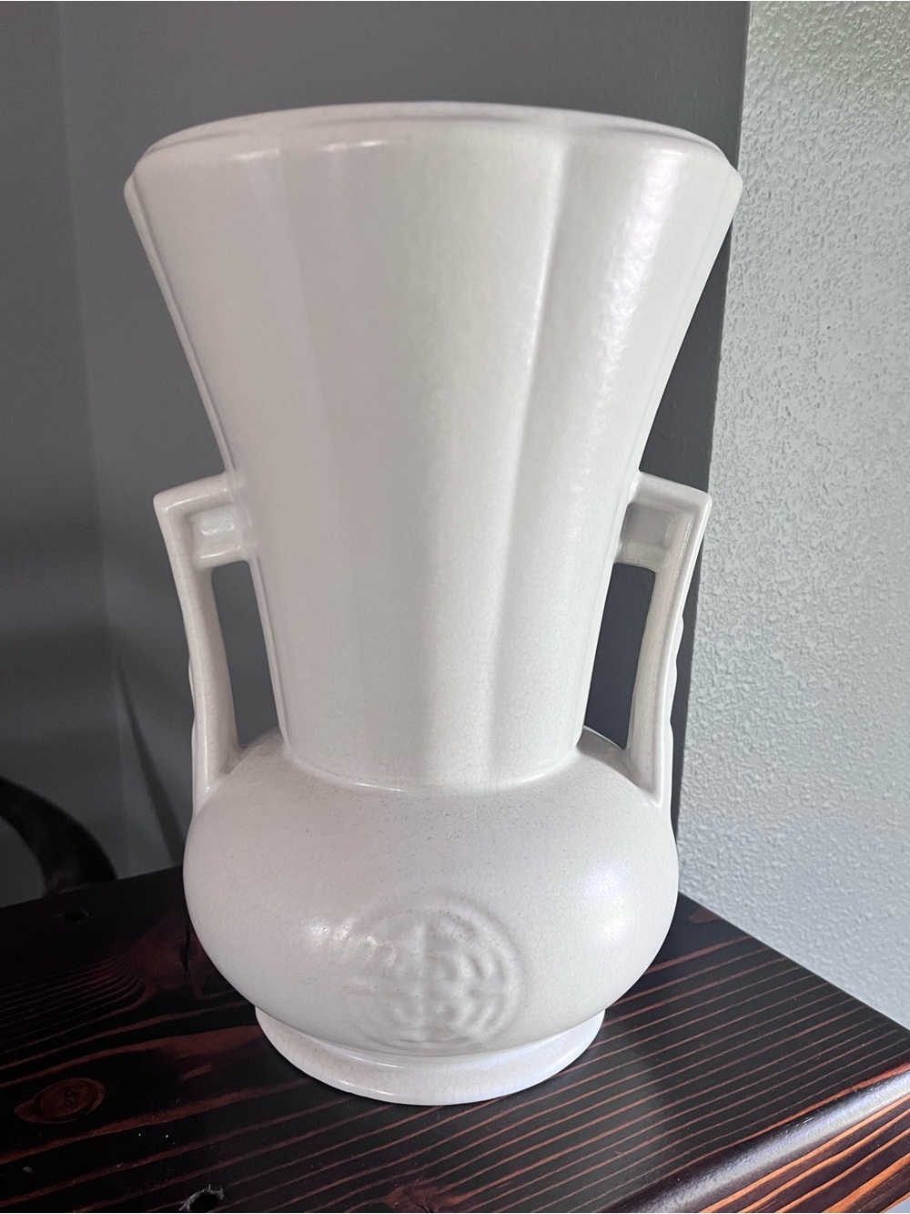 Vintage Abingdon Creamy White 103 Pottery Vase 10” USA double handles Art Deco